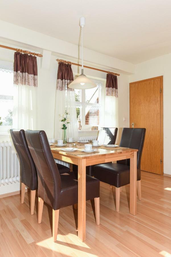 Grodenhof Apartment คาโรลิเนนซีล ภายนอก รูปภาพ